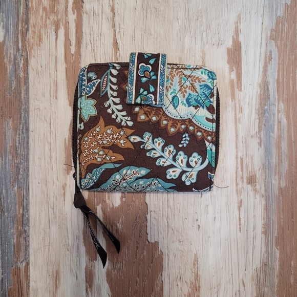 Set of 4 Vera Bradley Weekender Bag With Tote Bag, Purse, & Wallet In Java Blue - Picture 13 of 16